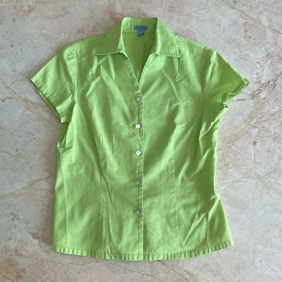 J.McLaughlin Fitted Button Up Blouse | Light Green | Short Sleeve - Picture 1 of 5